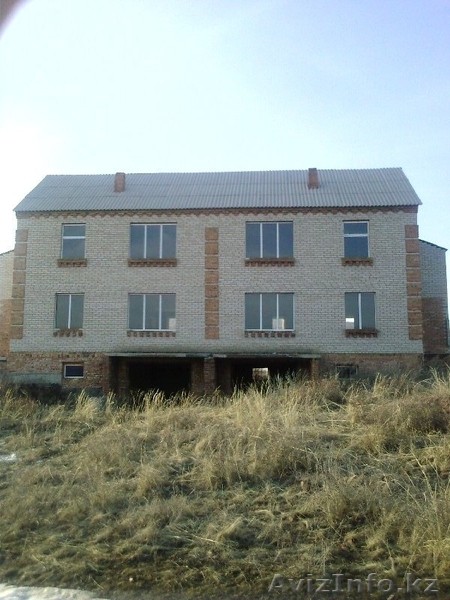 Продам недостроенный дом на 2х хозяев - Изображение #1, Объявление #143694