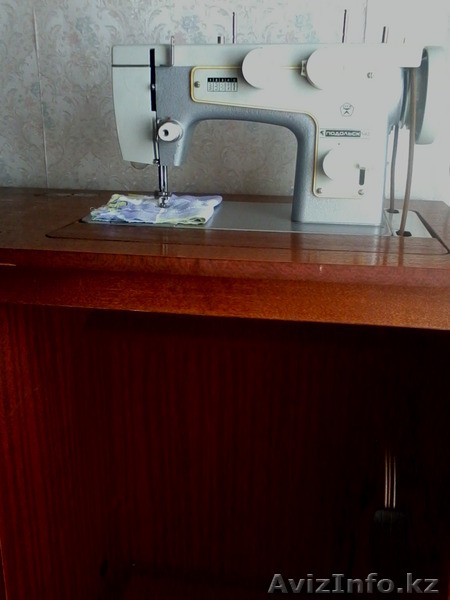 швейная многофунуциональная  машинка - Изображение #1, Объявление #1342893