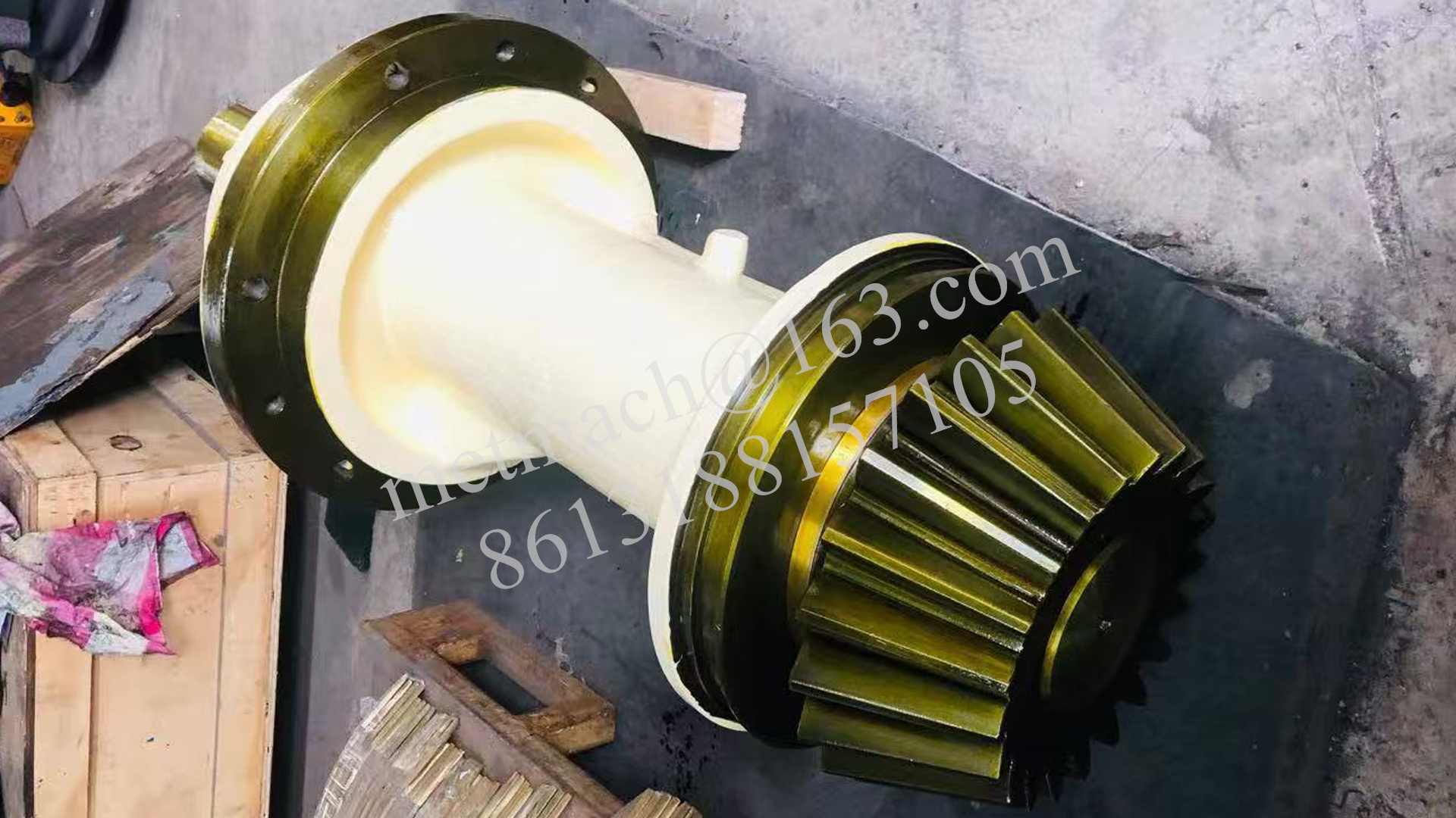 Привод в сборе для конусной дробилки КСД КМД 1200,1750,2200 - Изображение #1, Объявление #1748712