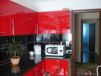 Срочно в связи с отъездом продадим 3х комнатную в п.Белоусовка - Изображение #1, Объявление #793224