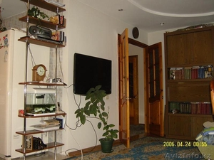 Продам 4-х комнатную квартиру на Бульваре Гагарина - Изображение #2, Объявление #195069