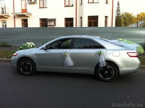 Прокат свадебного автомобиля Toyota Camry 40(Серебристый металлик)  - Изображение #3, Объявление #254685
