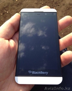Продам BlackBerry Z10 STL100-2 4G LTE (Белый) - Изображение #3, Объявление #1231745