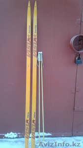 продаем лыжи беговые пластиковые с палками  Про-во Россия - Изображение #1, Объявление #1507263