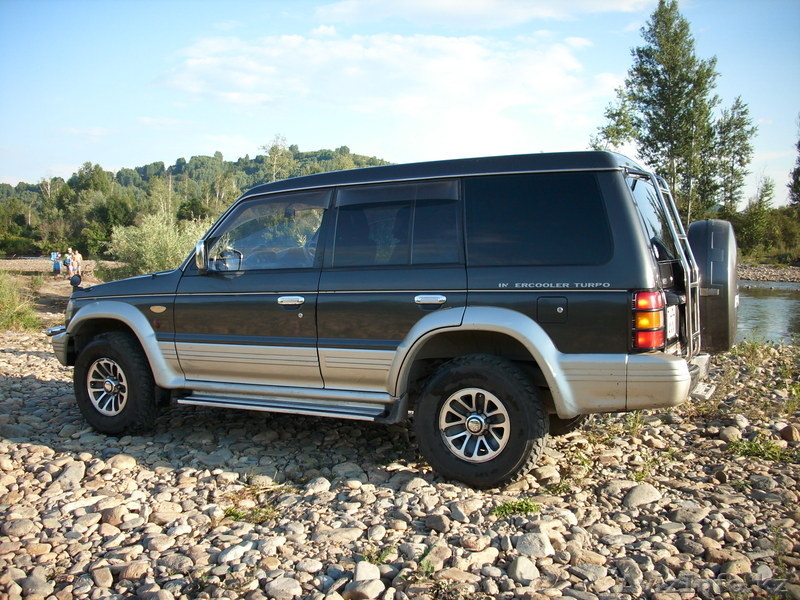 Mitsubishi Pajero 1993 года за 10 000 $ - Изображение #1, Объявление #743053