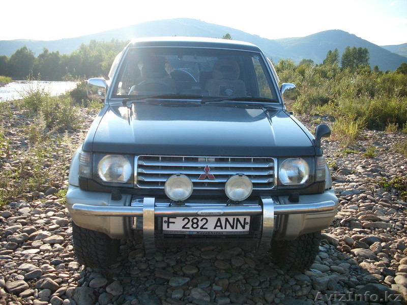 Mitsubishi Pajero 1993 года за 10 000 $ - Изображение #3, Объявление #743053