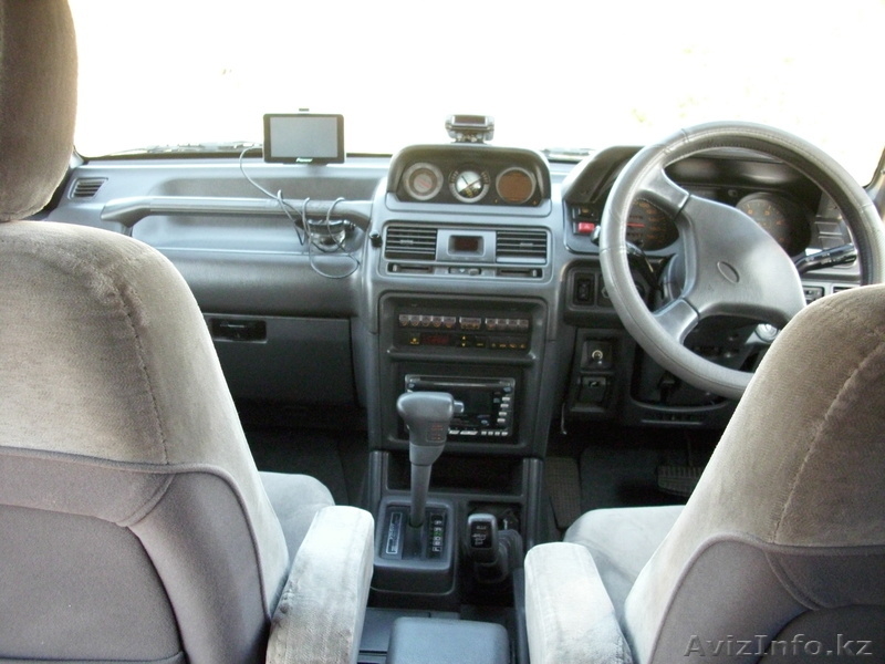 Mitsubishi Pajero 1993 года за 10 000 $ - Изображение #4, Объявление #743053