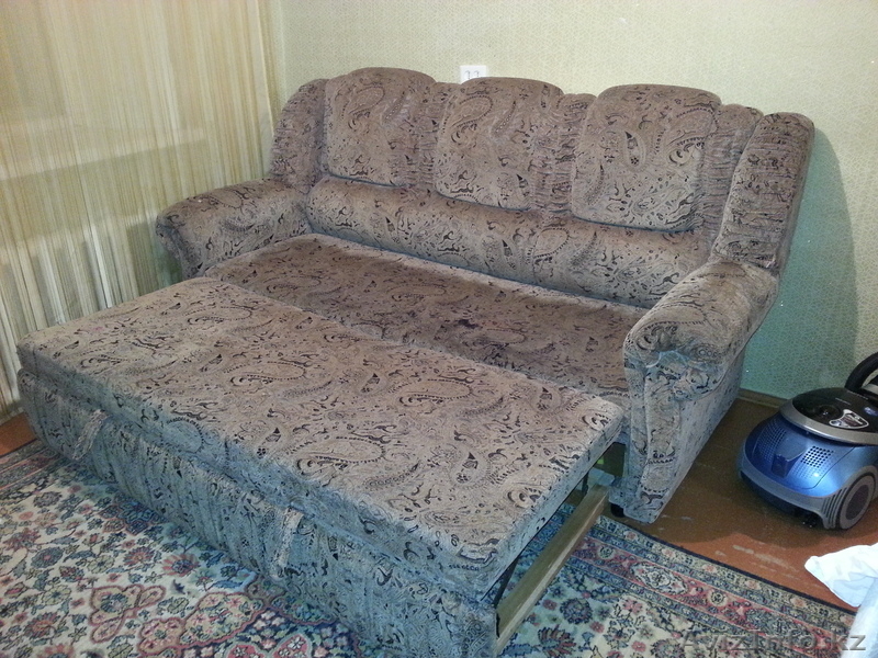 Усть-Каменогорск, Стенка из красного дерева, Румыния - Изображение #1, Объявление #990812