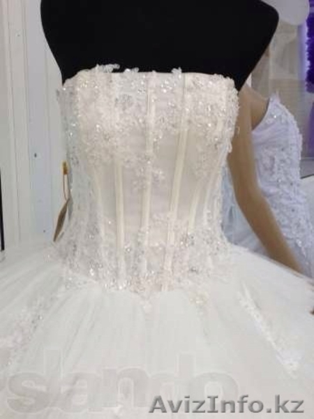 Продам абсолютно новое,шикарное свадебное платье  - Изображение #1, Объявление #1022265