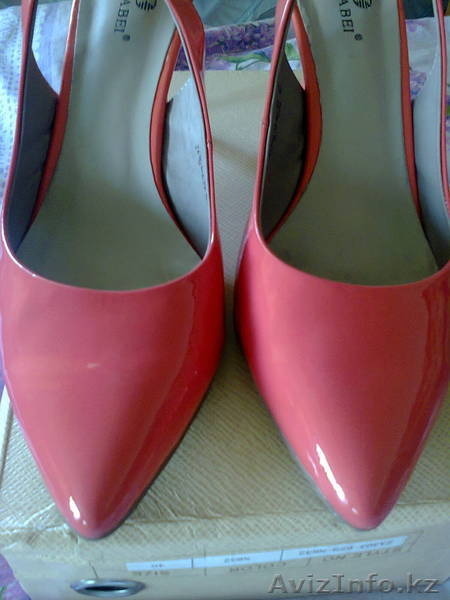 Продам лакированные босоножки лодочки - Изображение #5, Объявление #1260662