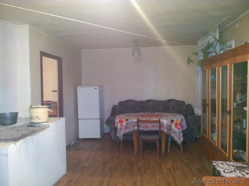 НЕДОРОГО ПРОДАМ ДВУХЭТАЖНЫЙ БЛАГОУСТРОЕННЫЙ ДОМ - Изображение #4, Объявление #1449857