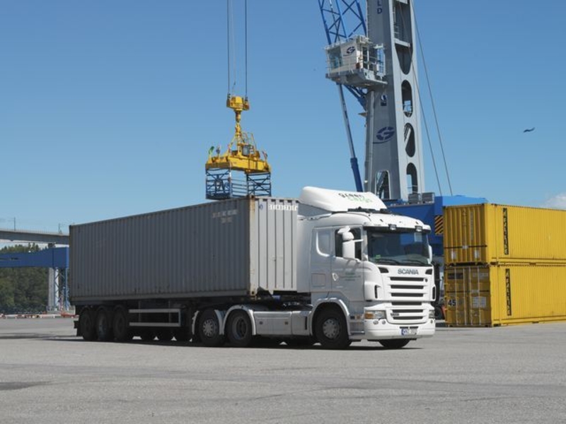 Услуги и аренда контейнеровоза в Усть-Каменогорске - Изображение #1, Объявление #1710098